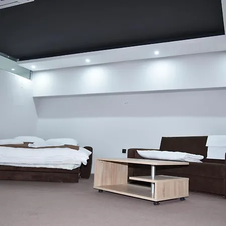 Colosseum Apartament *